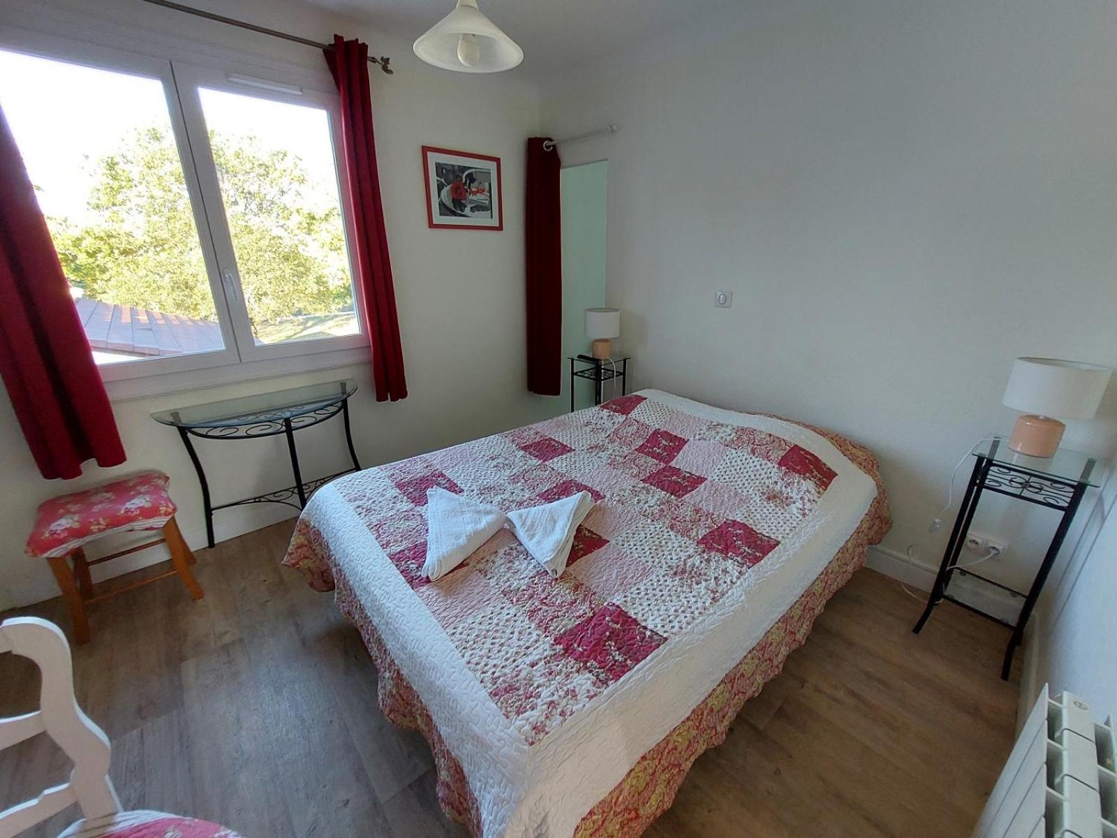Hotel Au Charme Du Levat Saint Paul de Loubressac Экстерьер фото