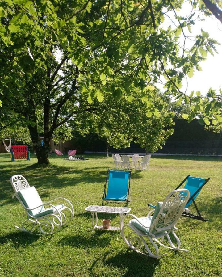 Hotel Au Charme Du Levat Saint Paul de Loubressac Экстерьер фото